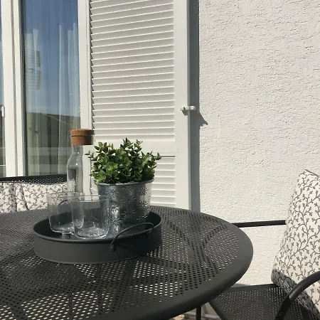 N&n Apartment Jadranovo