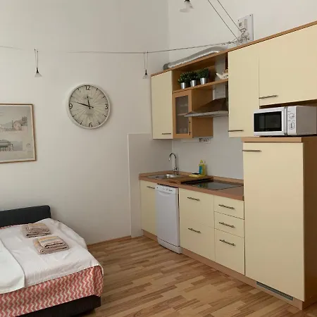 N&n Apartament *